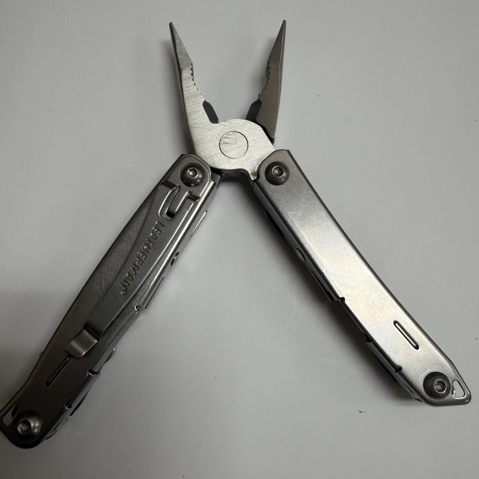 Leatherman Sidekick Multi-Tool, Knife, Pliers, Saw, Stainless