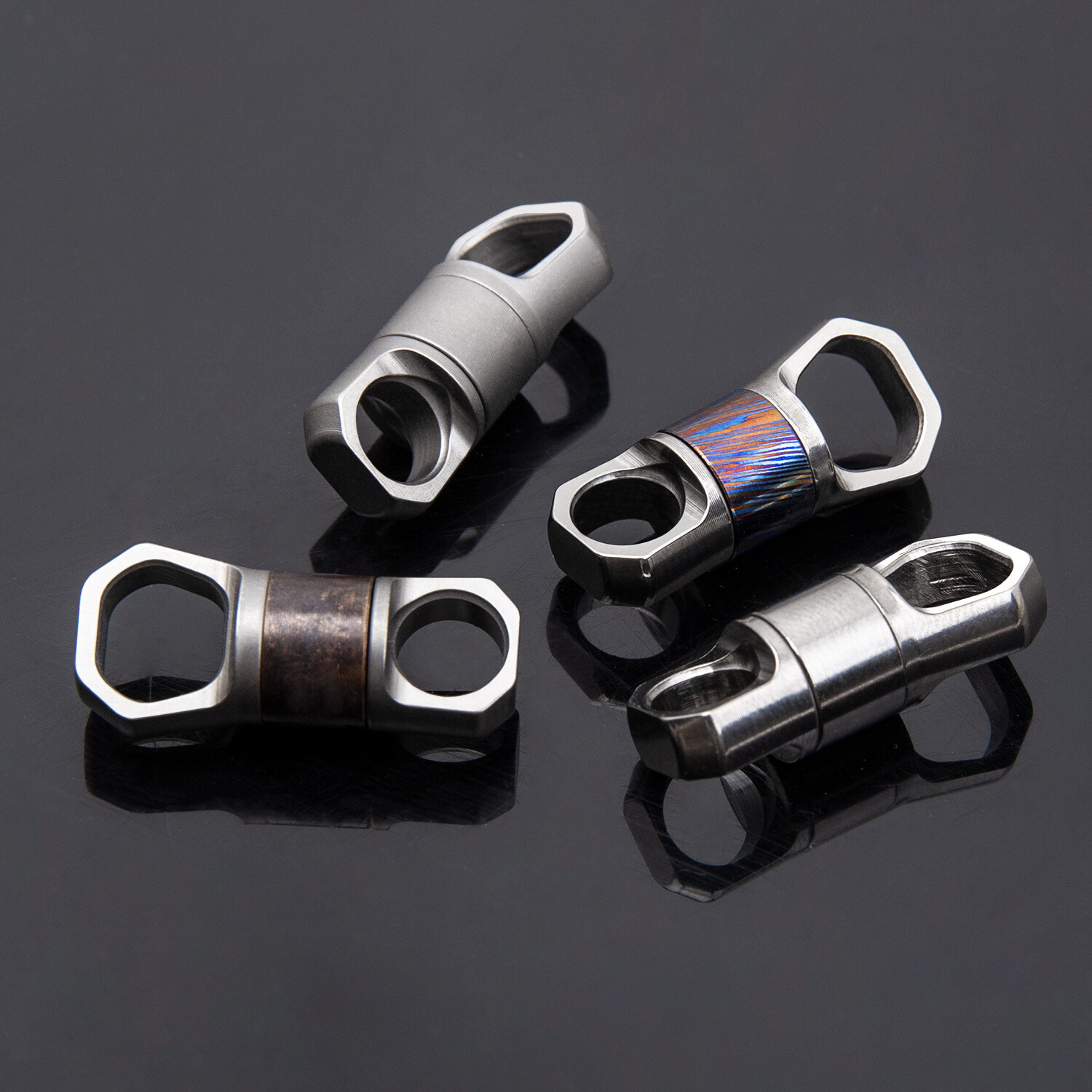 360° Flexible Rotation TC4 Titanium Car Key Hoop Ring EDC Keychain Buckle Tools