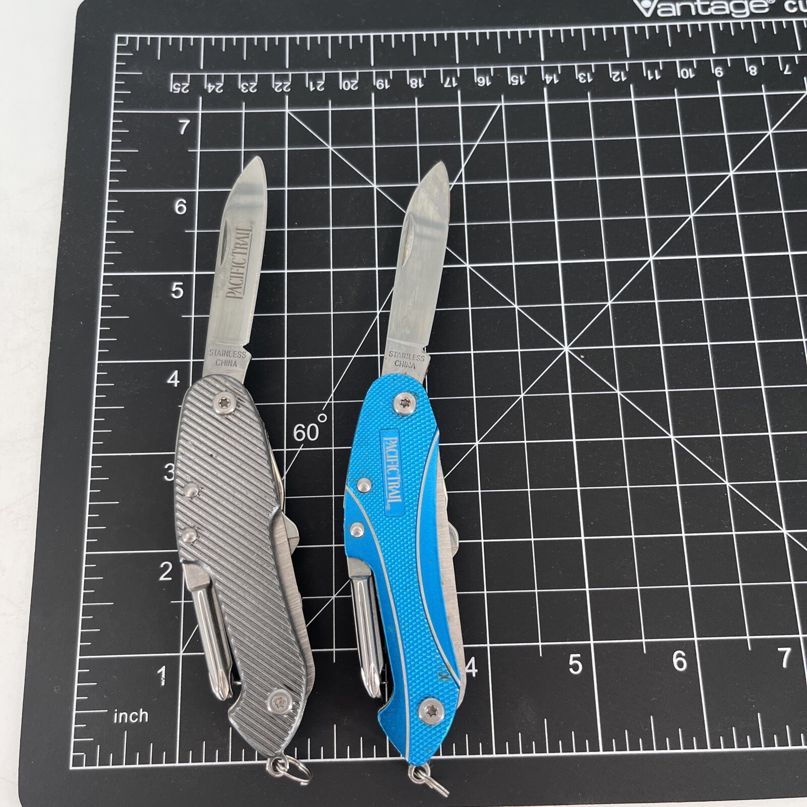 LOT OF 2 BLUE & GRAY PACIFIC TRAIL MULTI TOOL FOLDING POCKET KNIFE – Save Big!
