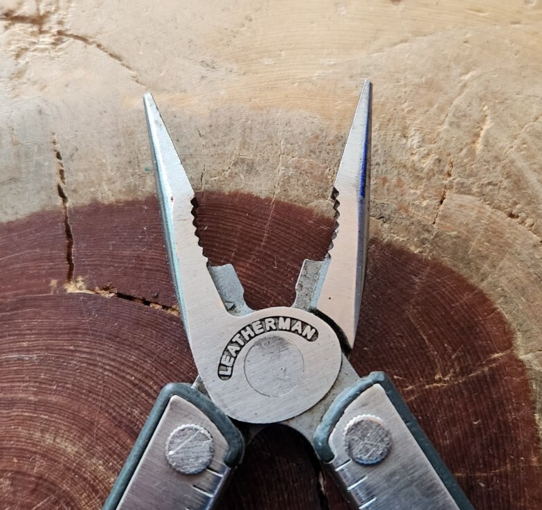 Leatherman Fuse Multi Tool Stainless, USA w/ Plier and Scissors – Great P67