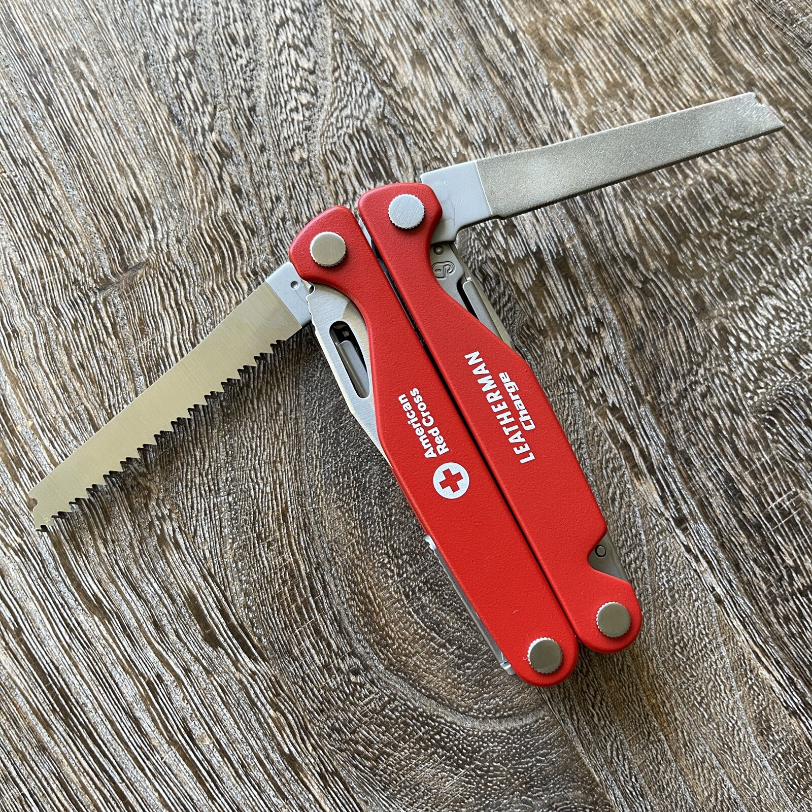 Collectible Limited Edition Set: Leatherman Charge American Red Cross multi tool