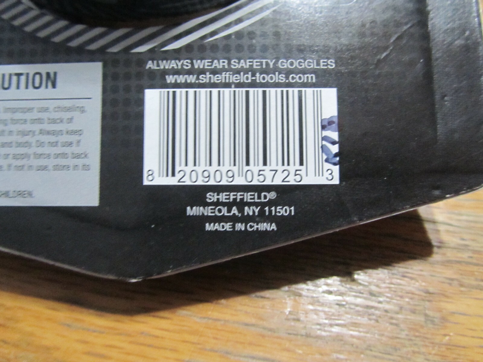 K18 NIP Genuine Sheffield 12-N-1 Multitool & Sheath, Stainless #5725