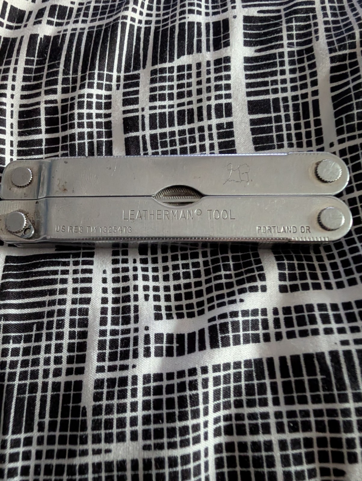 Vintage Original Leatherman TM 1325473 Series Multi-Tool Stainless w/out Sheath