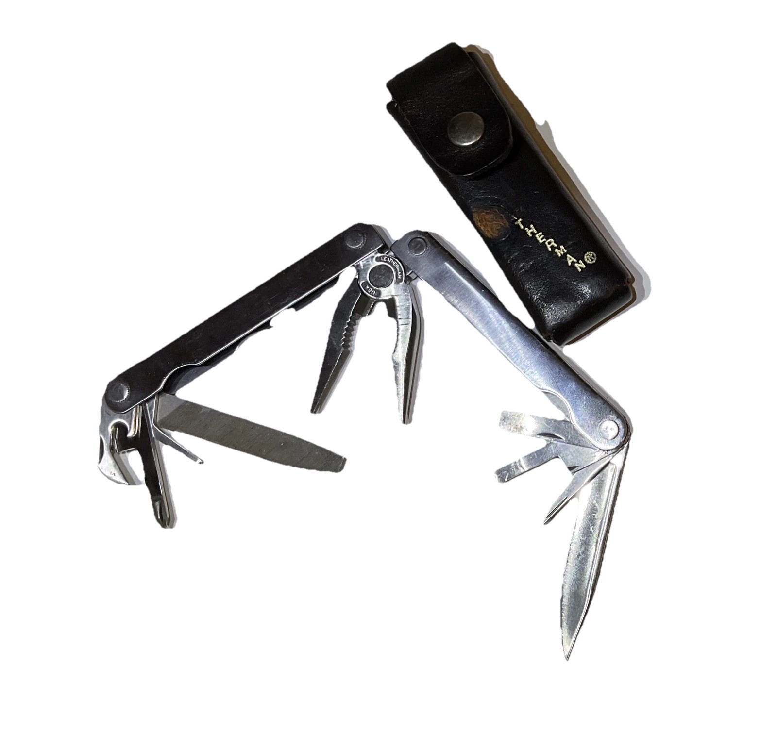 ORIGINAL LEATHERMAN TOOL WITH SHEATH. PAT#1325473. BORN 0493, PORTLAND OREGON.