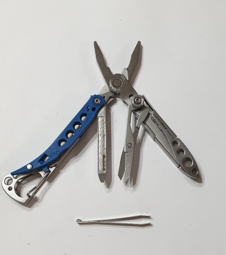 🔥🔥 Leatherman Style PS Rare Retired Used Blue Multi Tool Keychain Collectable