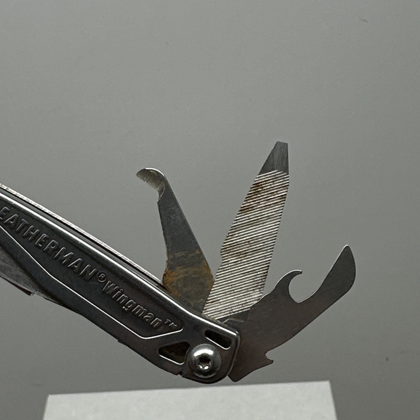 LEATHERMAN WINGMAN MULTI TOOL PLIERS KNIFE W/ SCISSORS
