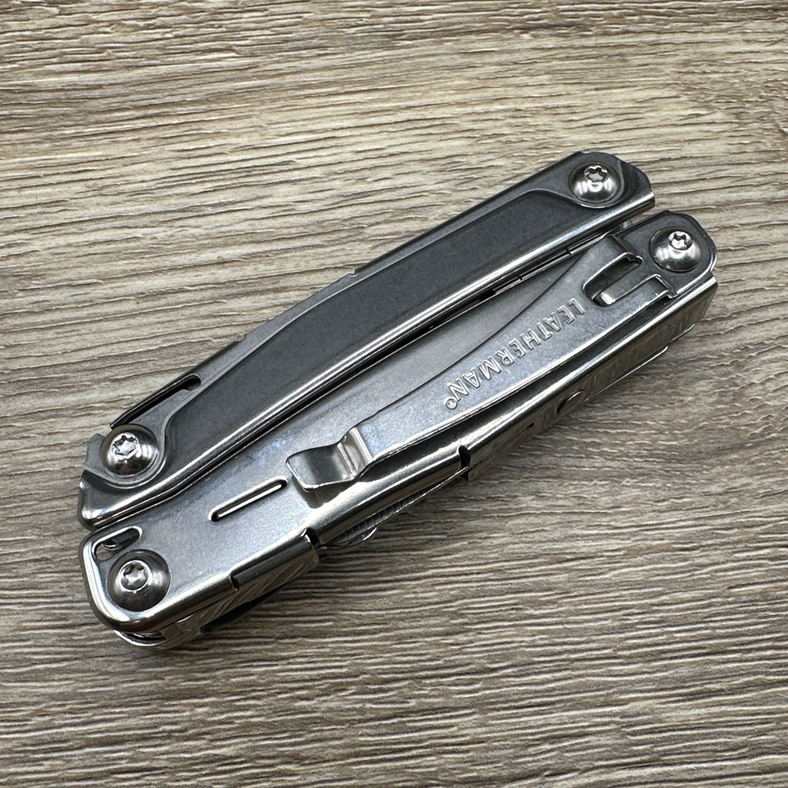 Leatherman Bolster 13 Tool Stainless Steel Folding EDC Multi-Tool VGUC Clean!