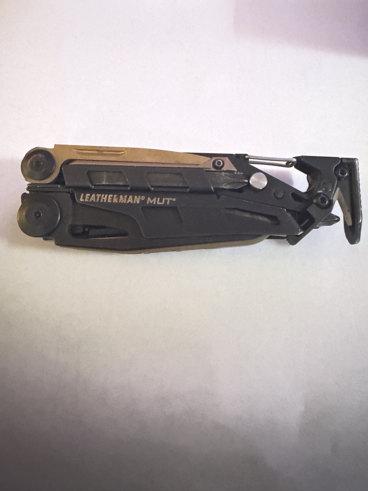 Leatherman MUT Black Oxide Multi-Tool Wire Cutter Version w/ Bits Excellent