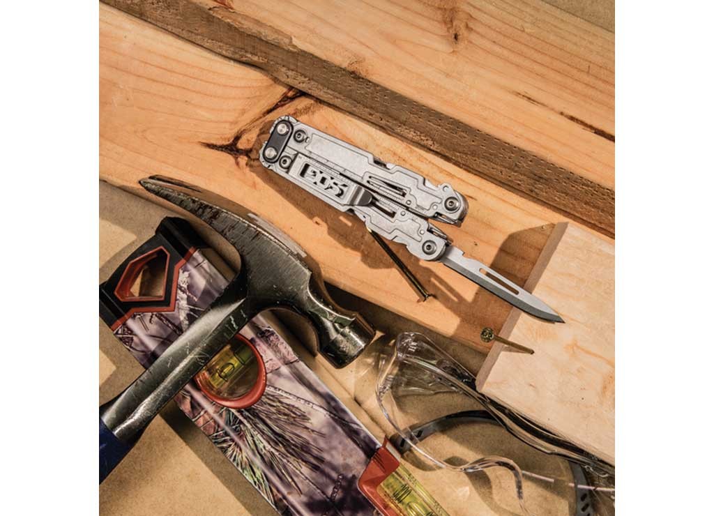 SOG SOG-PA1001-CP PowerAccess Stainless Steel Multi-Tool 18 Tools, Stone Wash