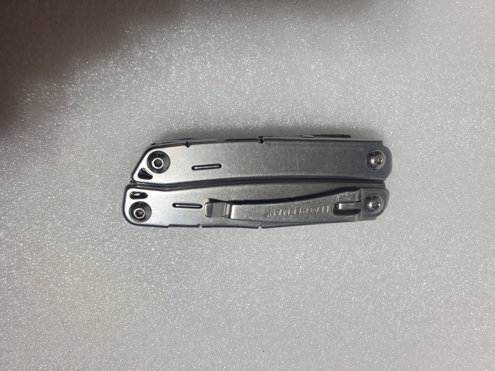 Leatherman Sidekick Multi-tool Stainless Steel With Clip Knife Pliers Saw