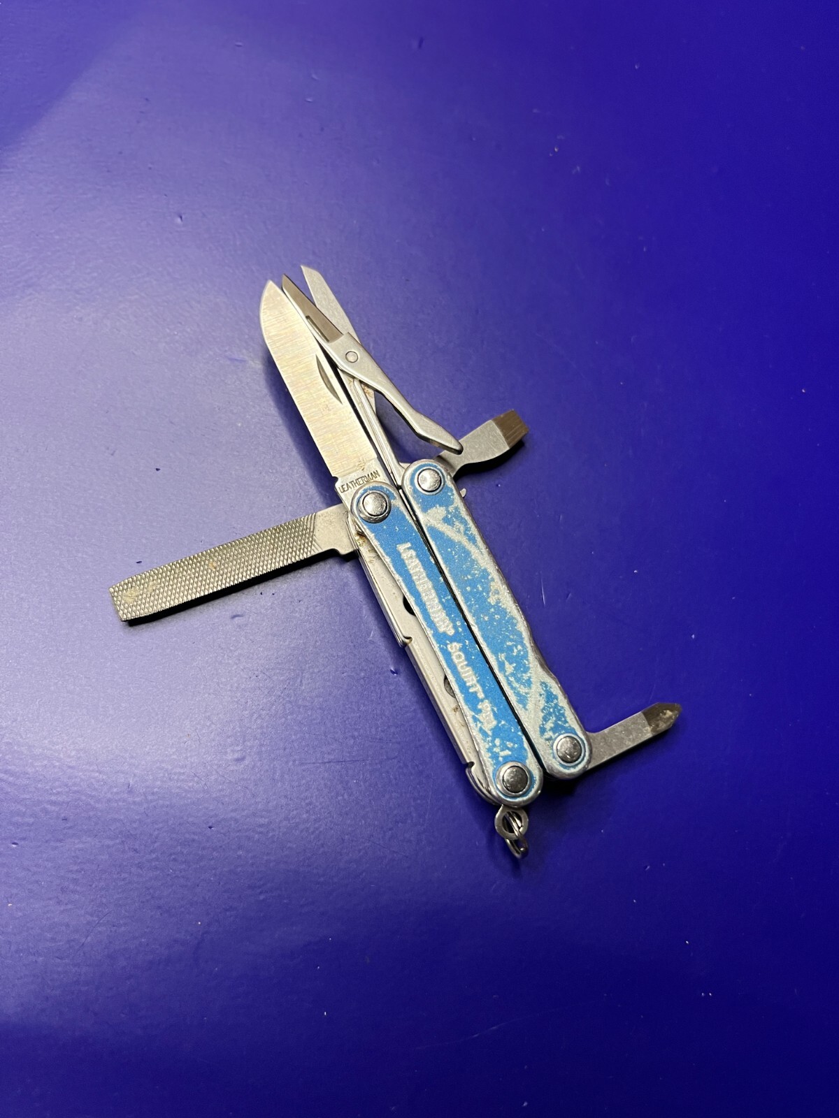 Leatherman Squirt PS4 Multi Tool, Knife, Pliers – Blue