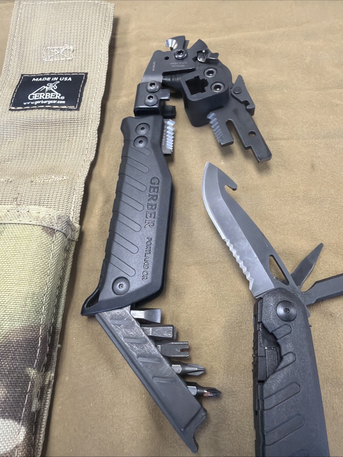 Gerber Cable Dawg Tool 30-000399 Cable Dawg w/multicam Sheath BRAND NEW