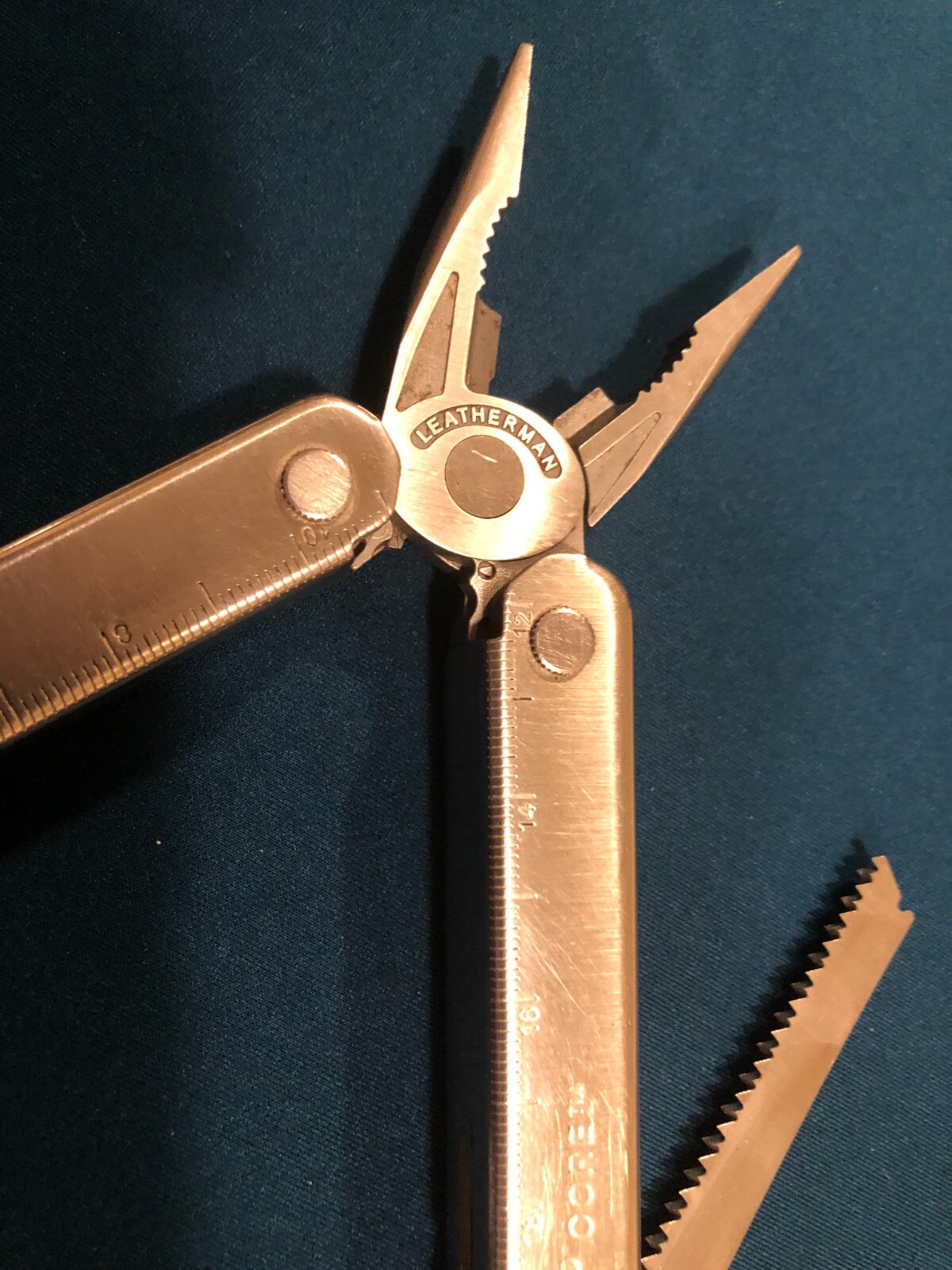 Vintage Leatherman Core Multi-Tool – Retired Model – Very Nice Condition