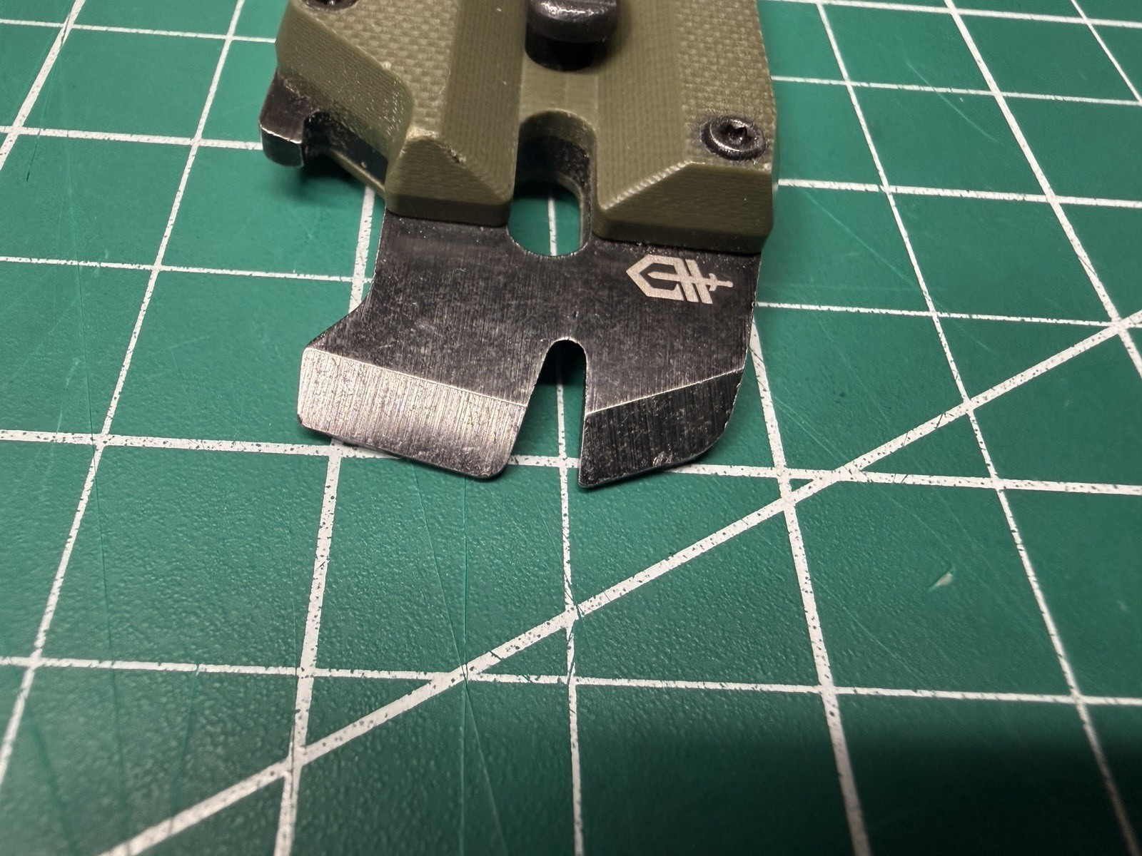 Gerber – Prybrid Utility Multi-Function Tool – Green