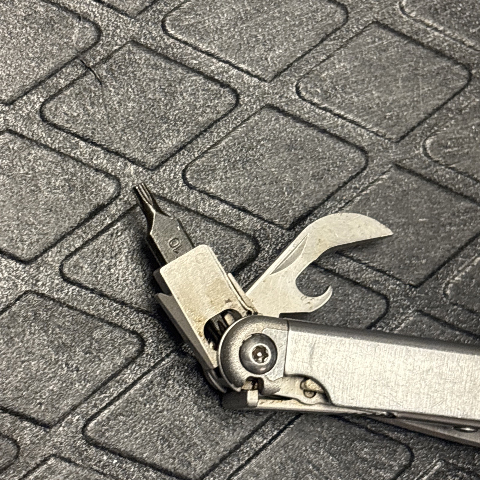 Leatherman Wave Multi-Tool