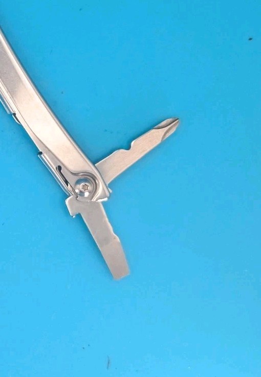 Leatherman Bolster 13 Tool Stainless Steel Multi-Tool!