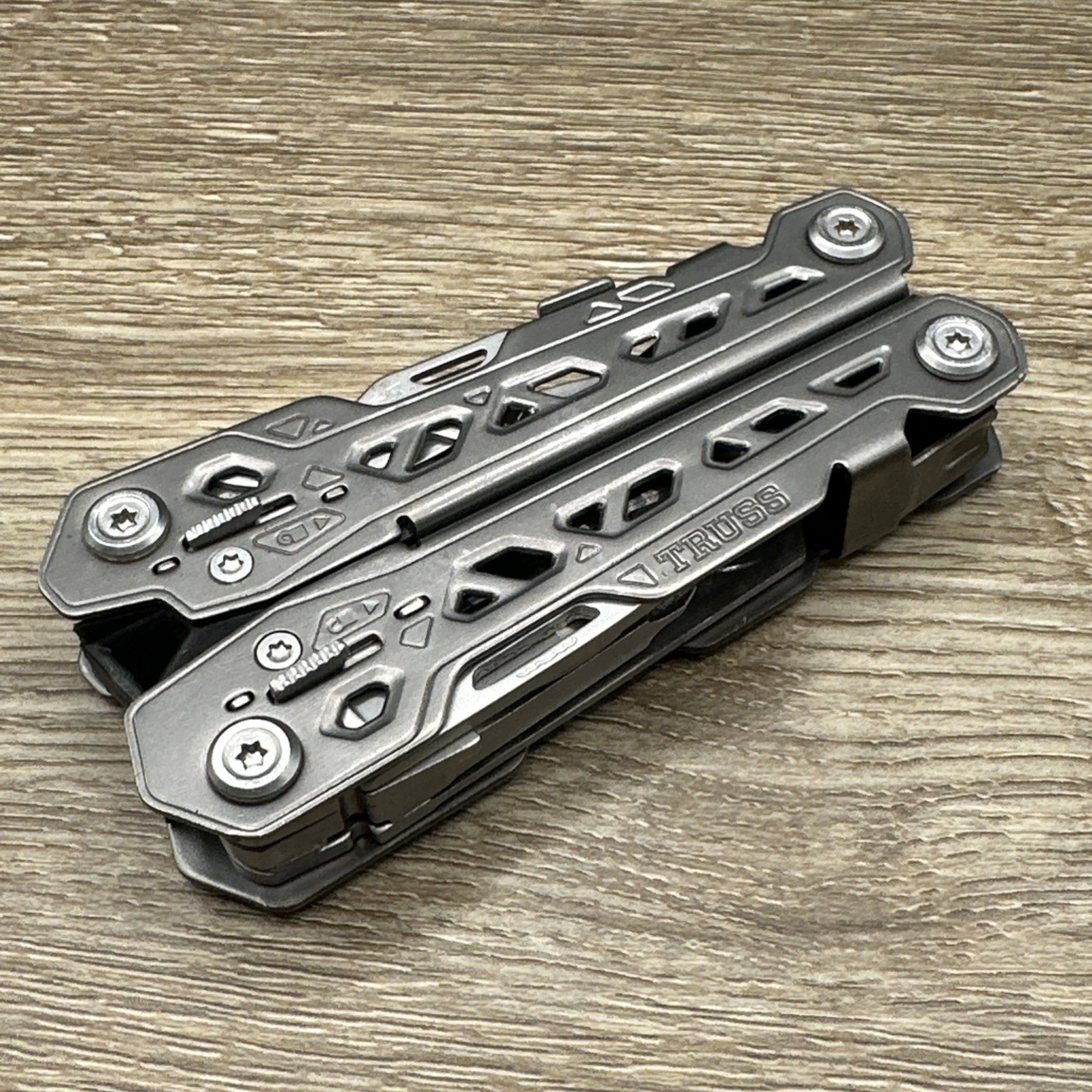 Gerber Truss Multi-Tool Pliers Knife Folding EDC FAST SHIPPING!