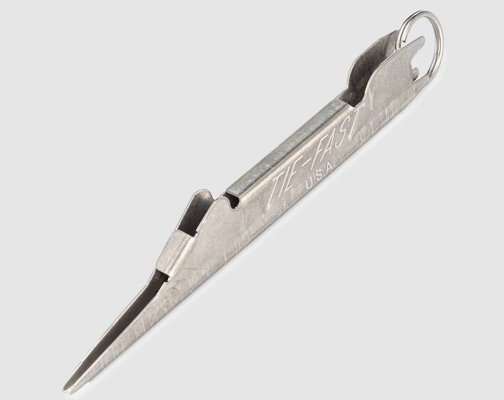 Boomerang Tool Tie-Fast Snip and Splice Kit Organizes Your Tackle Splice Easily