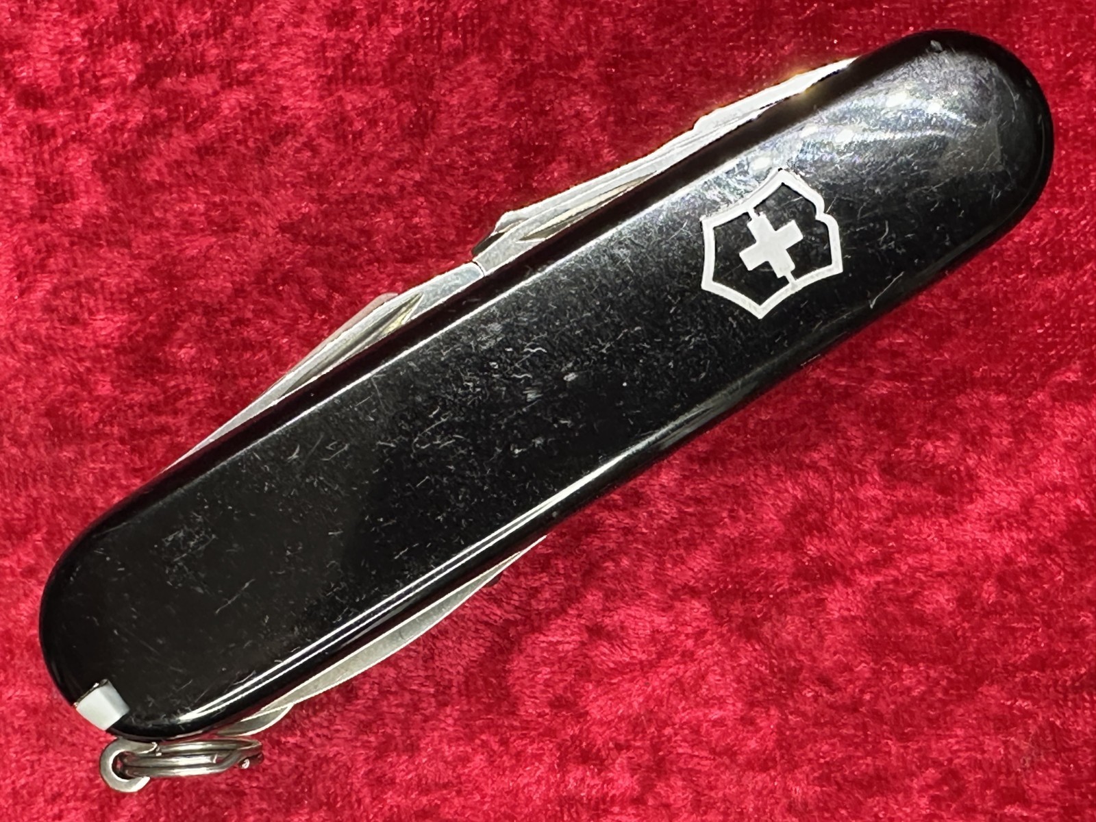 Victorinox SwissChamp Black Swiss Army Knife 91mm 22 Tool 8 Layer (689)
