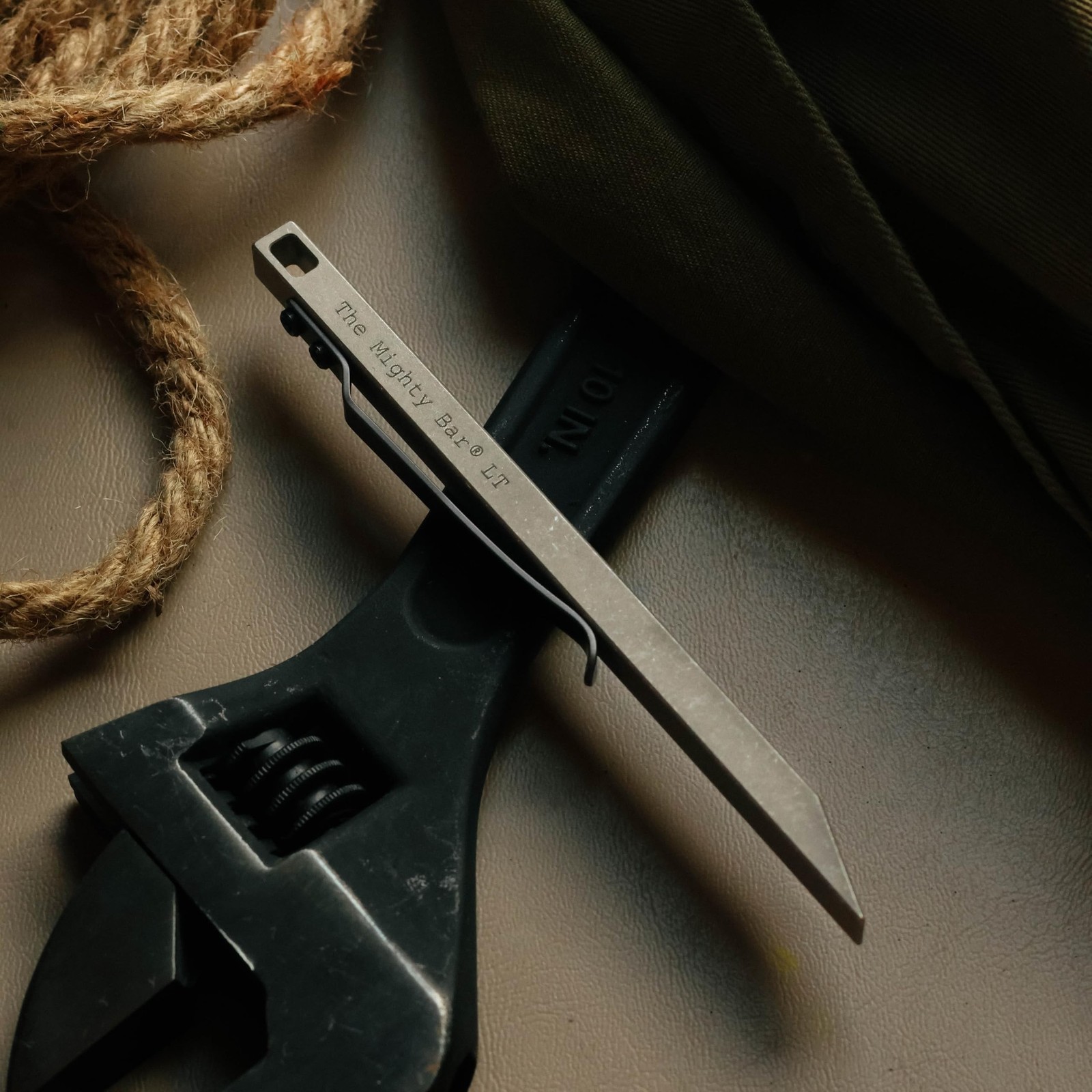 The Mighty Bar LT, Long Titanium Edition Pry Bar Tool, Stainless Steel Pocket…