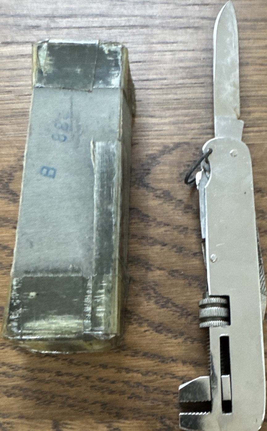This is a vintage all-steel Japanese multitool, dating from the 1950s