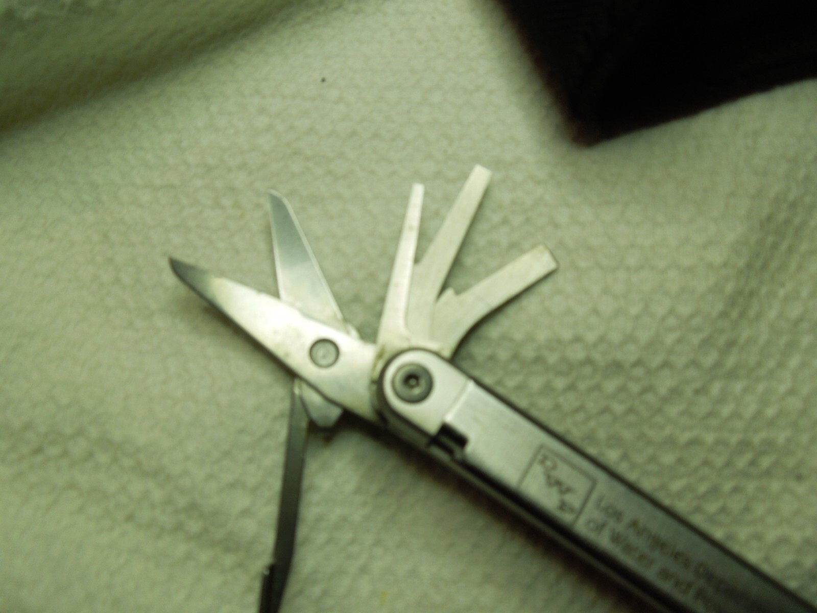 The Original Leatherman Wave Multi Tool USA 2001 PAT.PEND. UNIQUE INSCRIBED LOOK