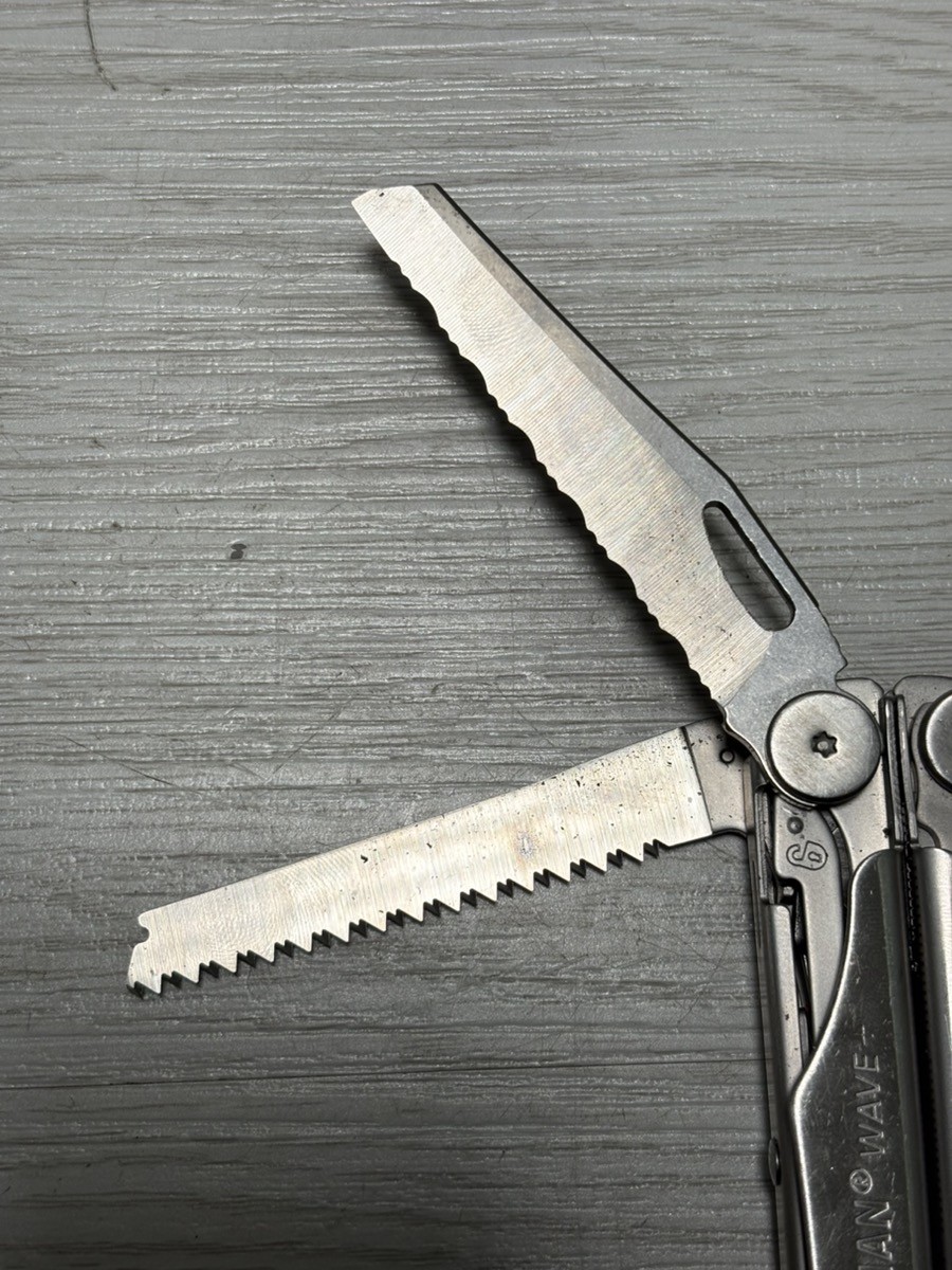 Leatherman Wave Plus 18-in-1 Multi-Tool (A1G013126)