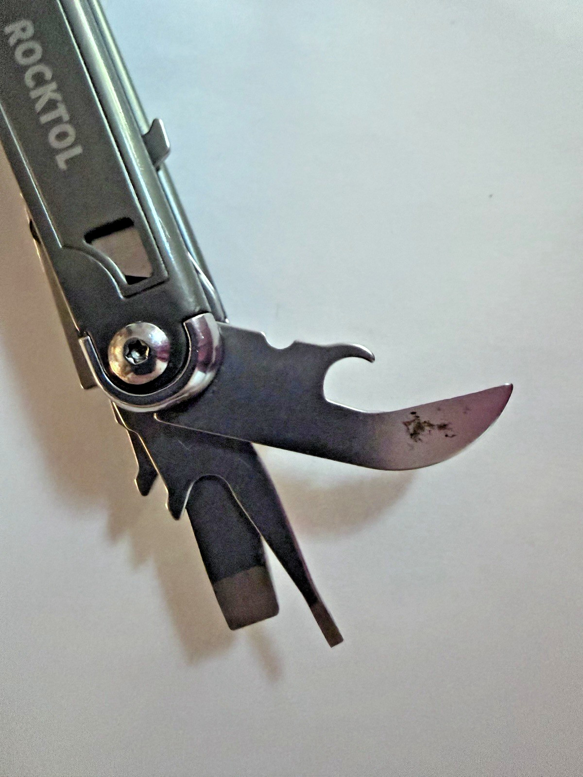 ROCKTOL Multitool 17-in-1 Multi-Tool Pliers, Screwdriver, Scissors, Pocket Knife