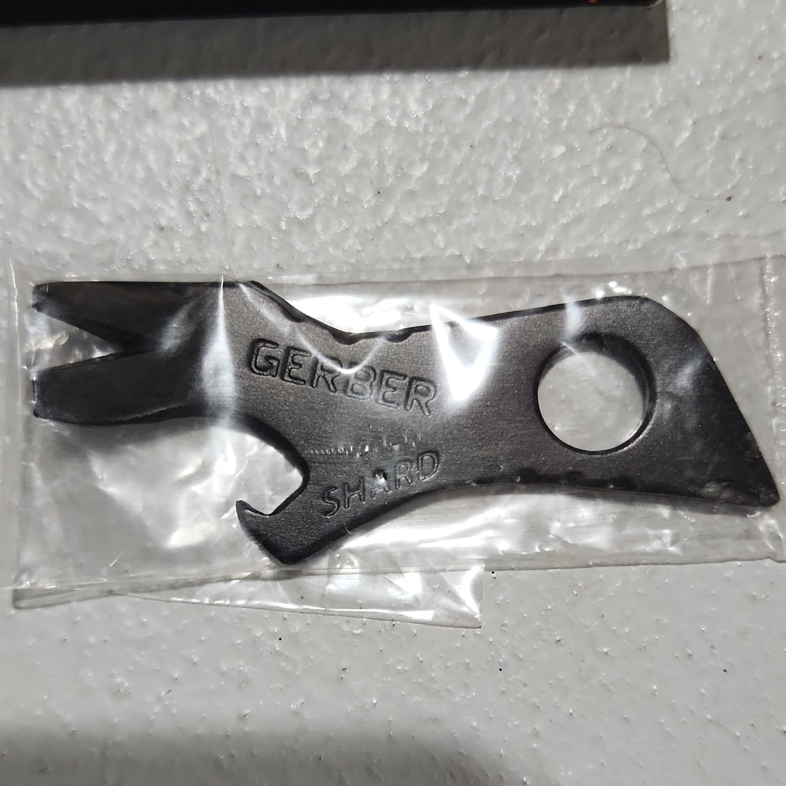 Gerber Shard Multi-Tool 7 Tools Stainless Steel Black Bottle Opener Screwdrivers