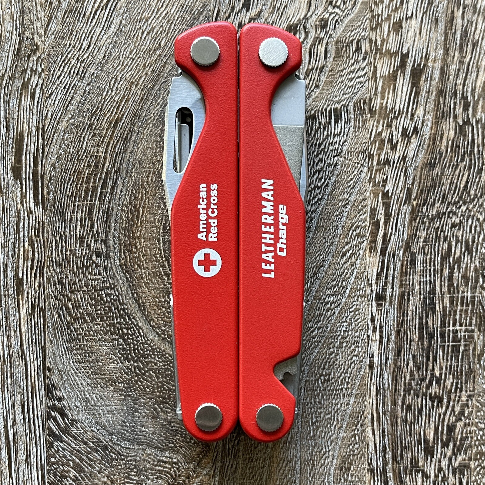 Collectible Limited Edition Set: Leatherman Charge American Red Cross multi tool
