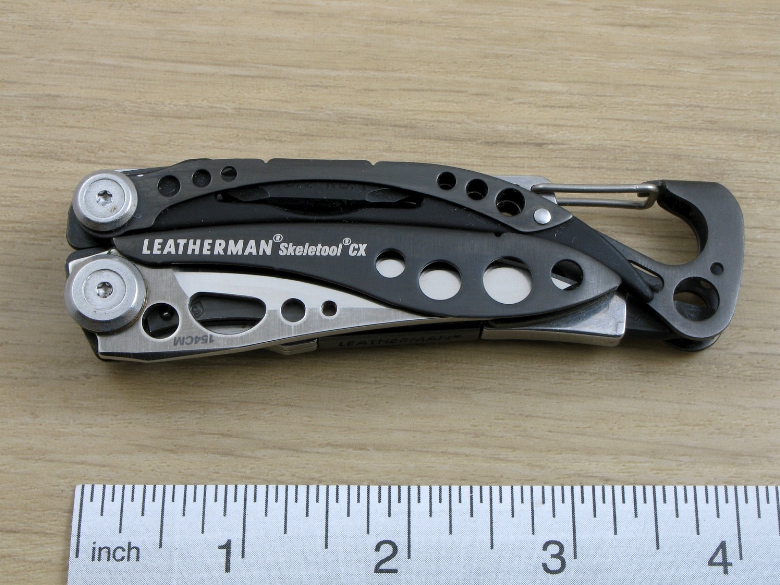 Leatherman Skeletool CX Multi-Tool 154CM Plain Edge Knife, Black, USA -Excellent