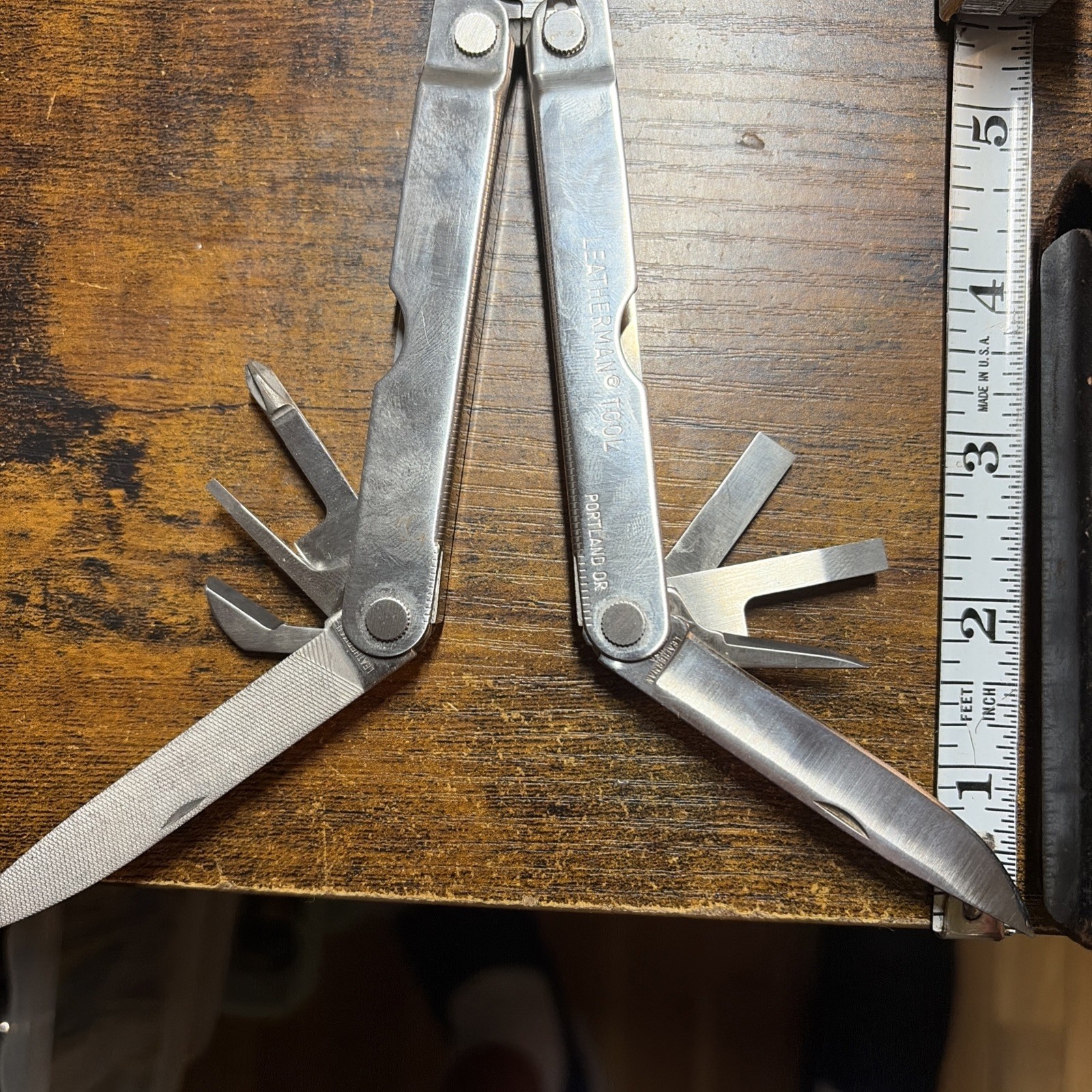 Leatherman Tool Multi-Tool Stainless Steel Silver/Black Sheath Plier Knife File