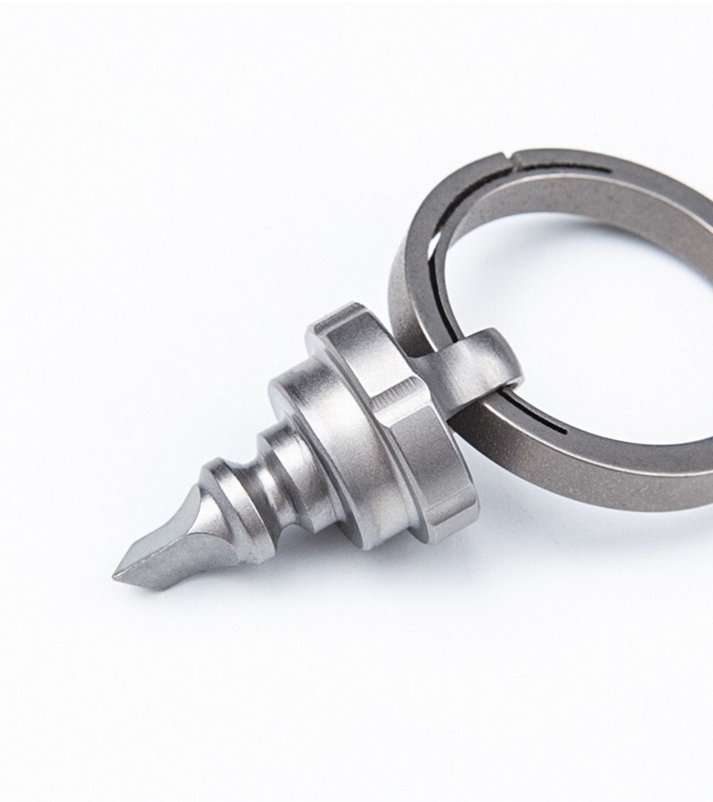 360 Degree Titanium Integrated Belt Universal Quick Release Buckle EDC Keychain