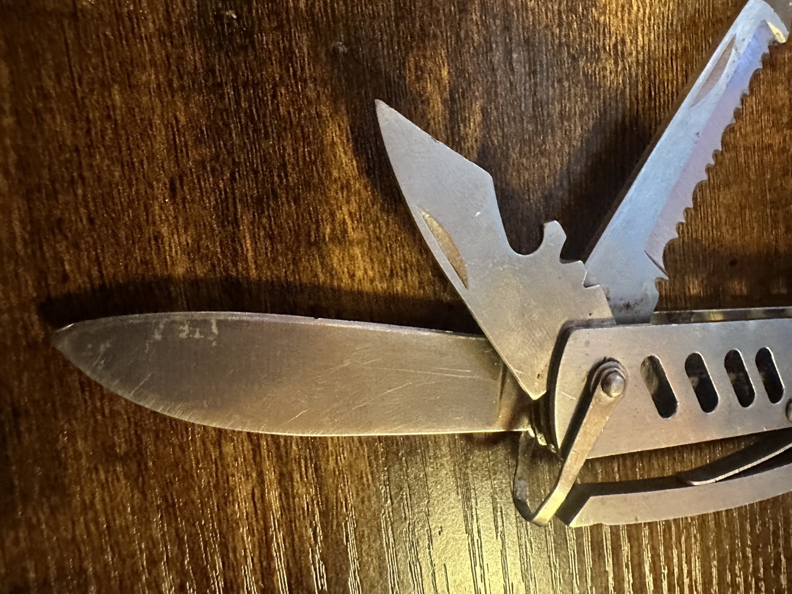 5 in 1 Multi Tool Pliers Unbranded
