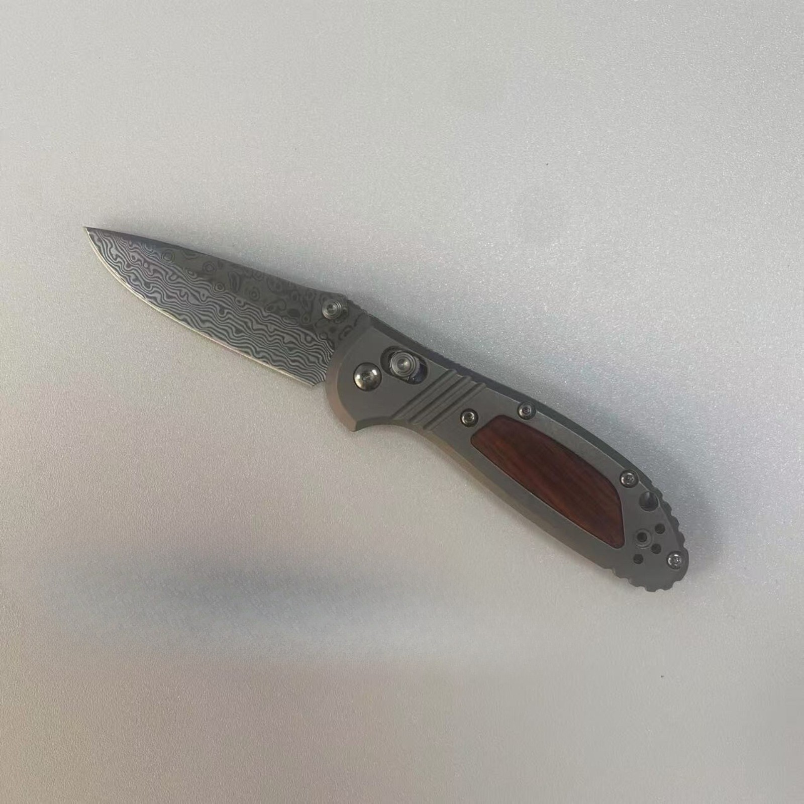 TC4 inlaid with Wood Handle Scale For Benchmade Griptilian 555/556