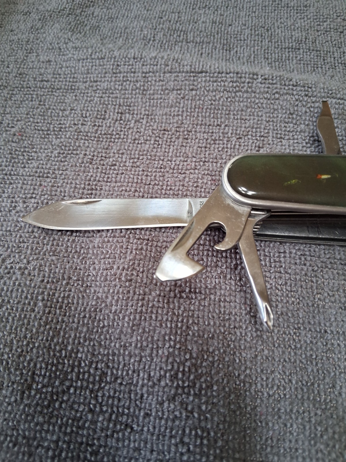 Vintage James Hartman Multi Tool Knife-14 Tools-Fishing-Hunting-Hiking–(D)