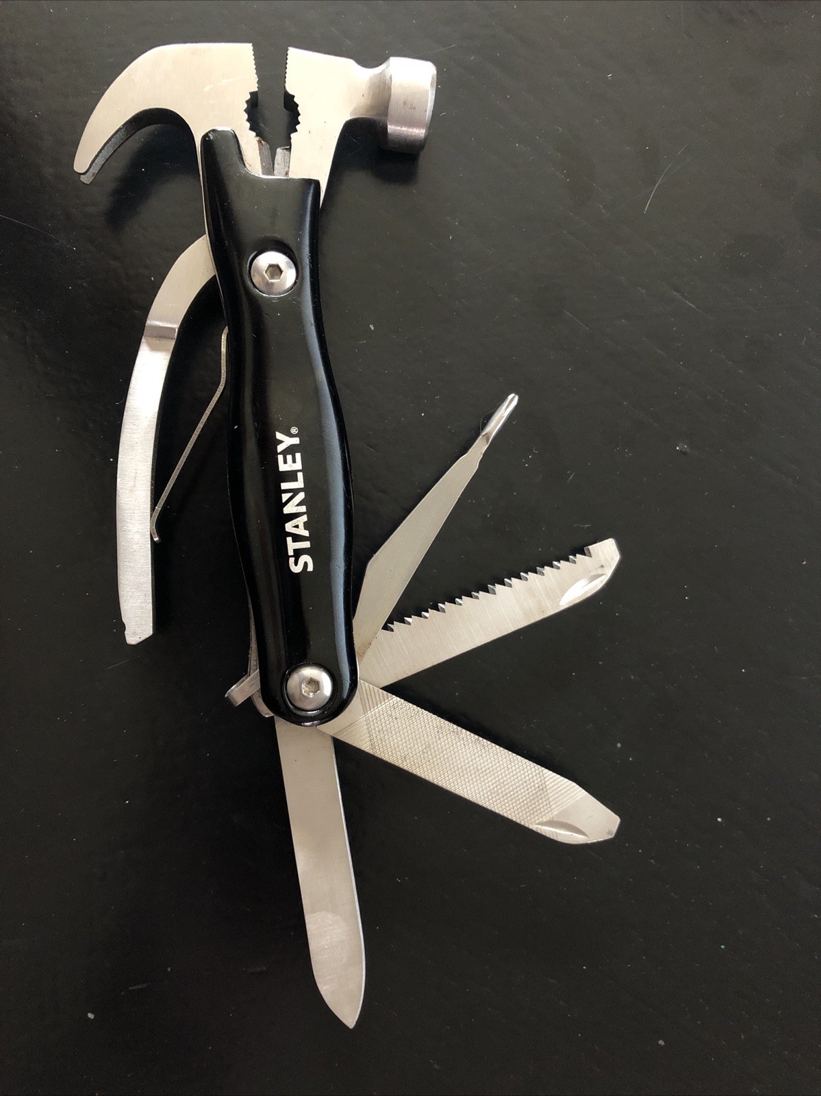 Stanley 11-in-1 Hammer Multi-Tool Hammer Screwdriver Pliers Saw File TB