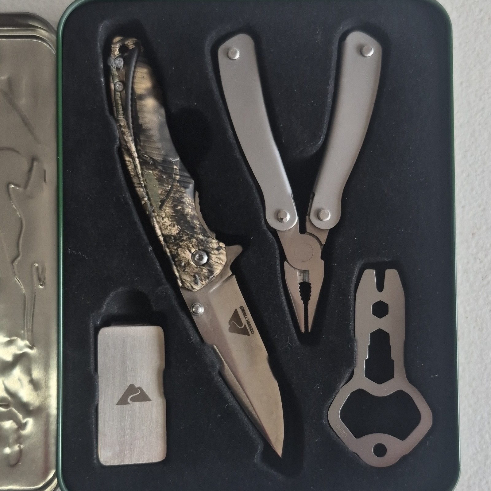 Ozark Trail Mossy Oak Camo Multi-Tool Set w/ Knife, Pliers & Bottle Opener