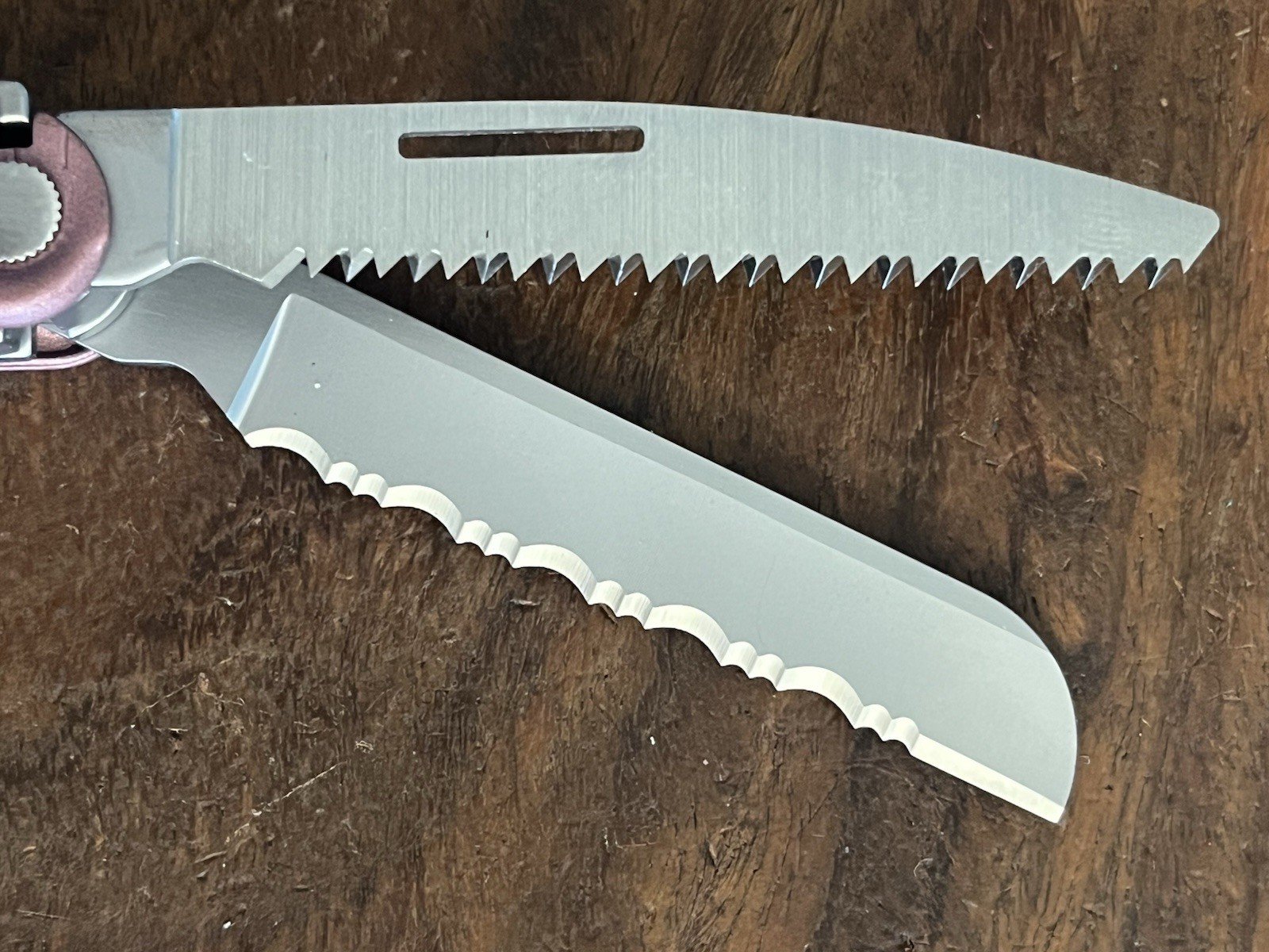 Leatherman Rebar Heathered Cranberry Multi-Tool (17-in-1) SUPER NICE!!! w/Sheath