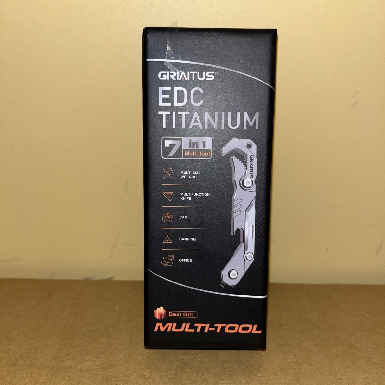 Compact 7-in-1 Multitool with Window Breaker & Seatbelt Cutter—Perfect Gift Idea