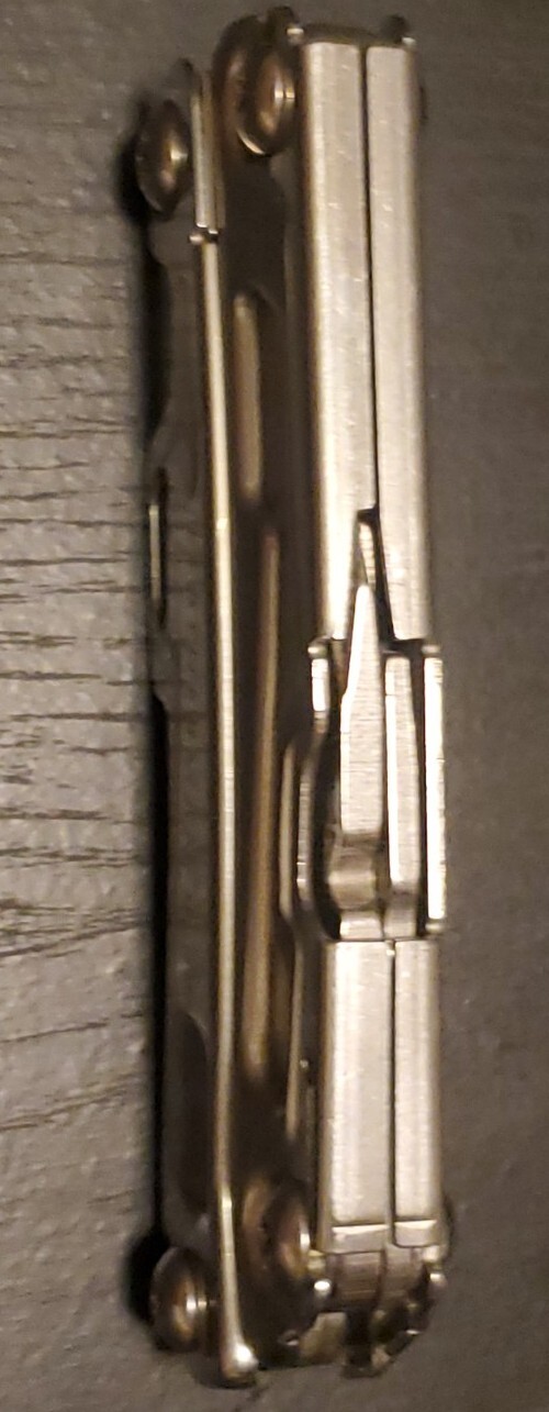 LEATHERMAN REV MULTI-TOOL IS IN PRIMO CONDITION 020