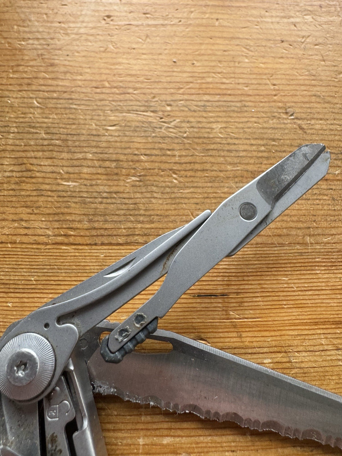 Leatherman Surge Multi Tool Heavy Duty Large Stainless Steel