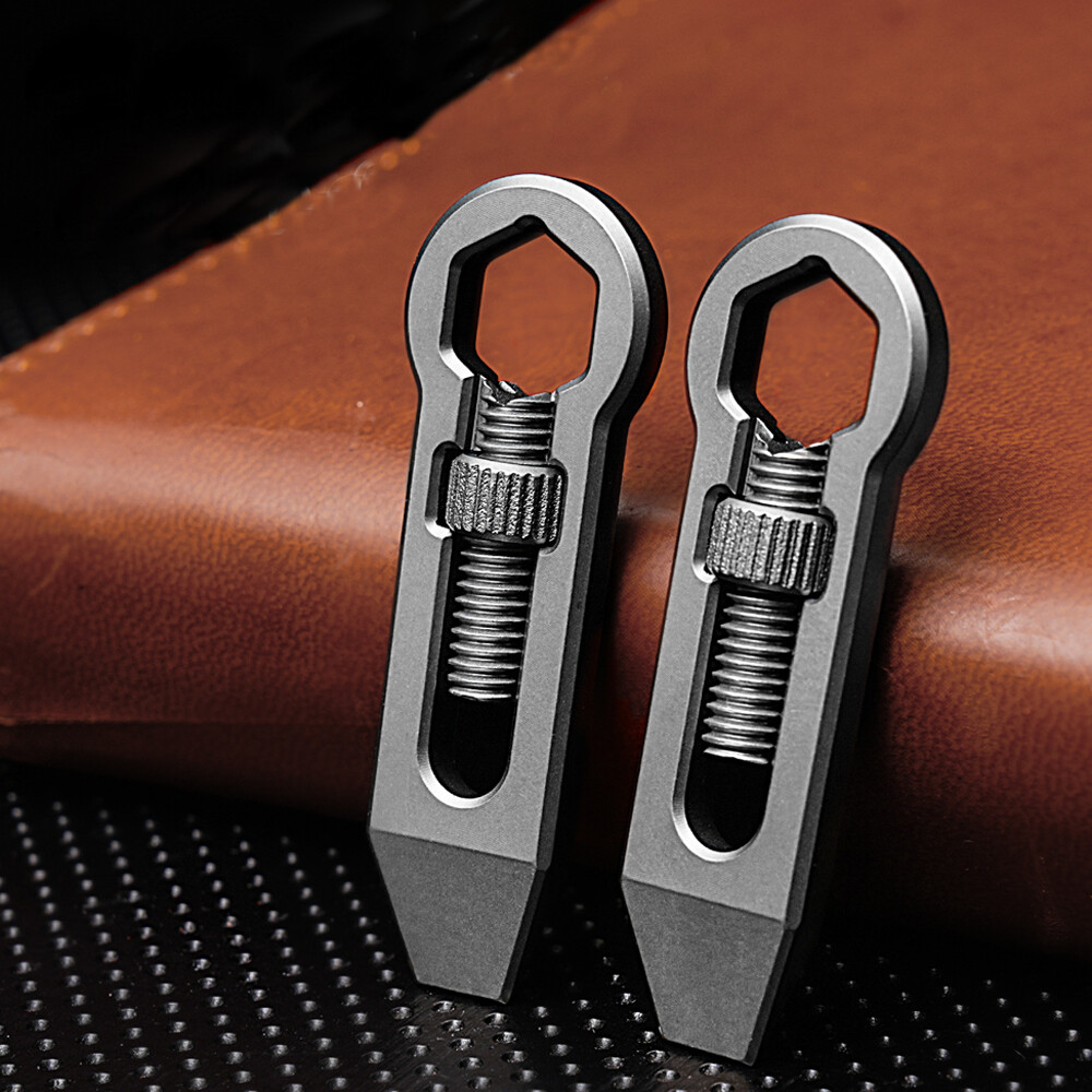EDC Titanium Alloy Multi Tools Adjustable Wrench Pocket Pry Bar Crowbar Keychain