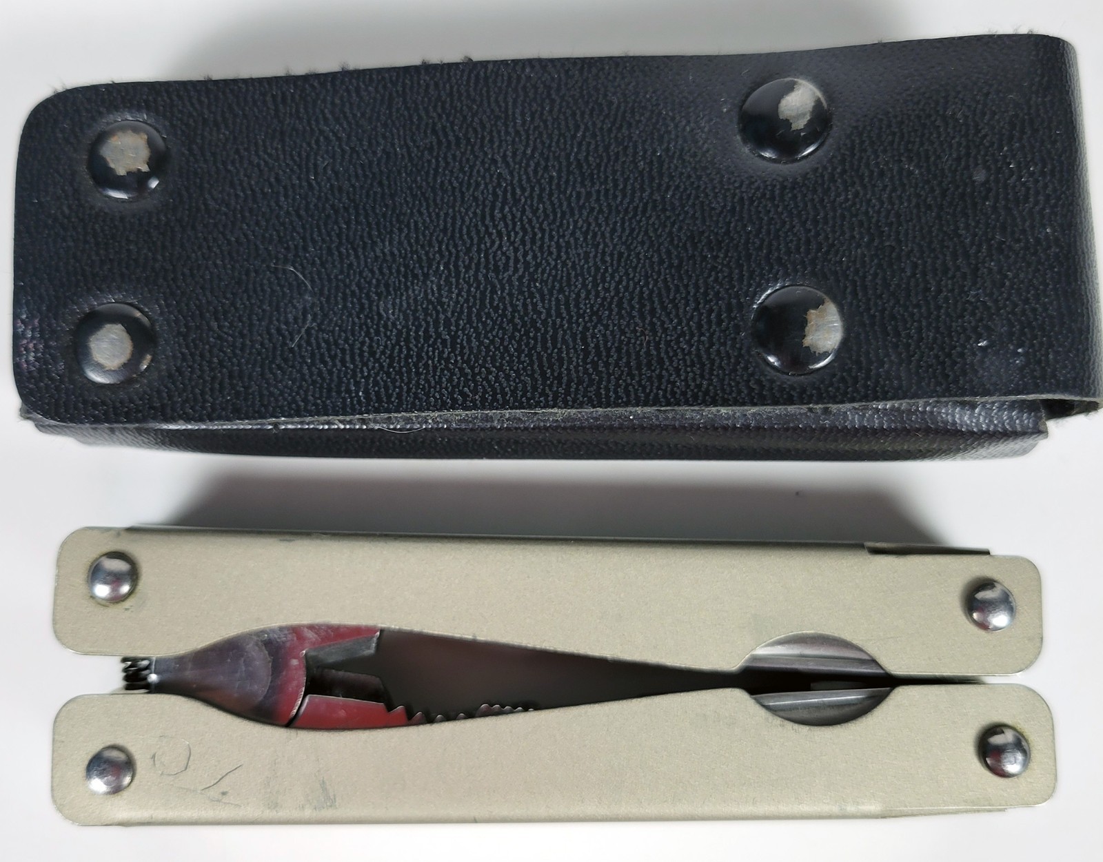 Multi-Tool Pocket Knife SHEFFIELD 1200E Stainless Steel Fishermen 9-Tools