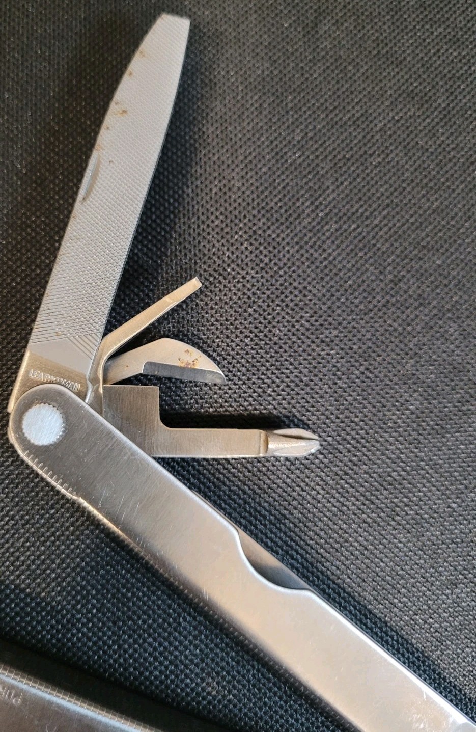 VINTAGE LEATHERMAN SURVIVAL TOOL ORIGINAL MULTI-TOOL TM1325473 Mint Condition