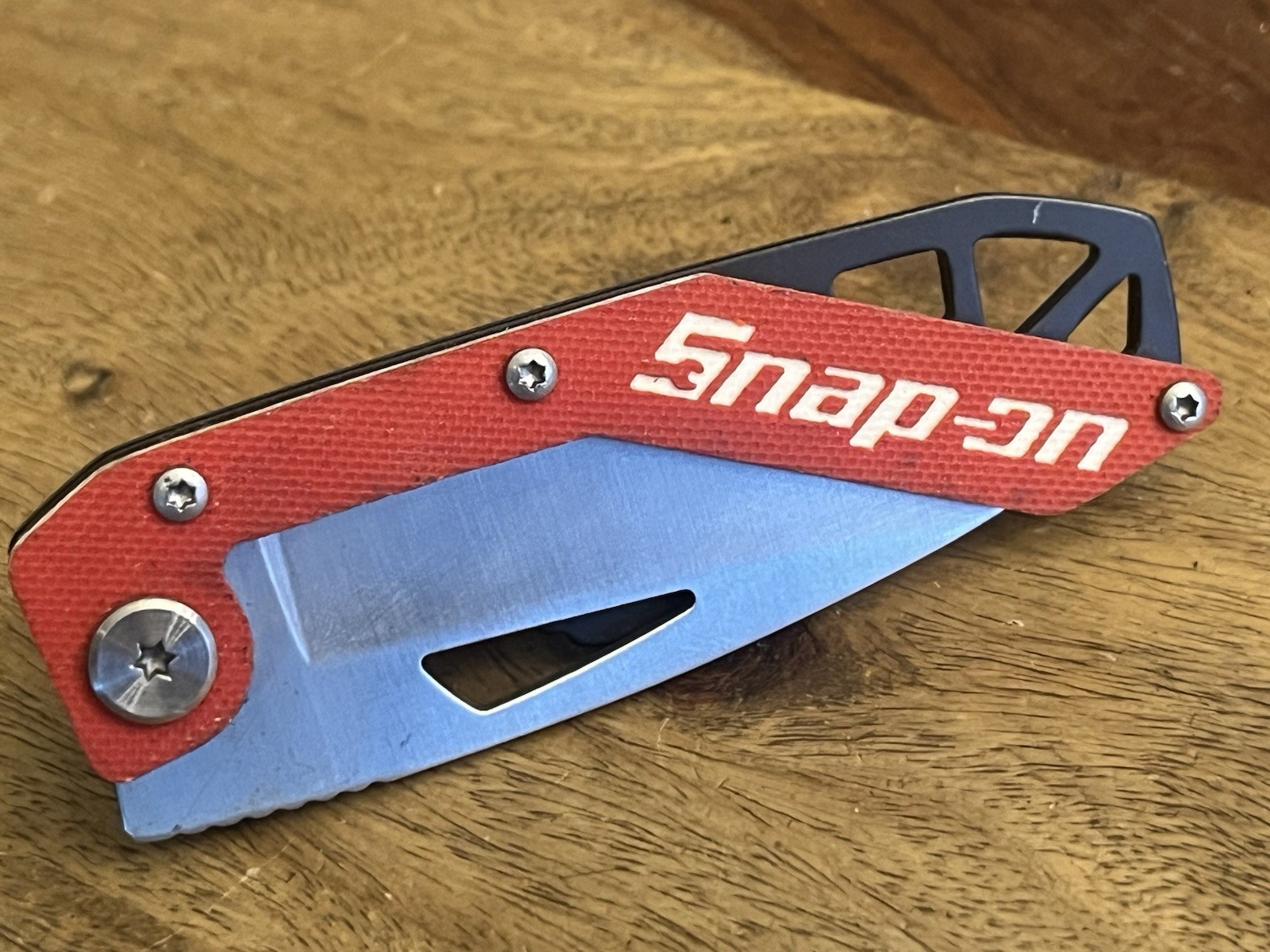 Snap-On BLACK /RED Pocket Knife SUPER NICE!! TSA Confiscated ~TASKCo