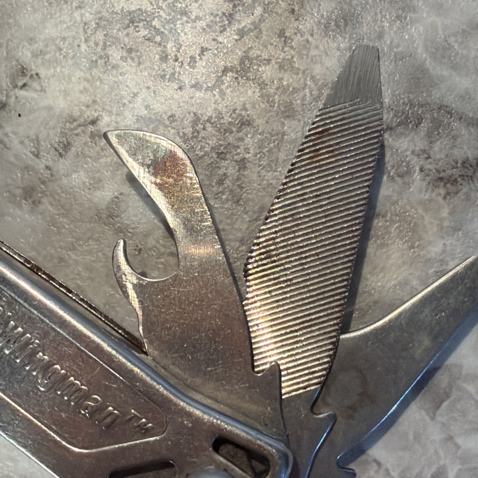 LEATHERMAN WINGMAN MULTI-TOOL! FAST SHIPPING! USED