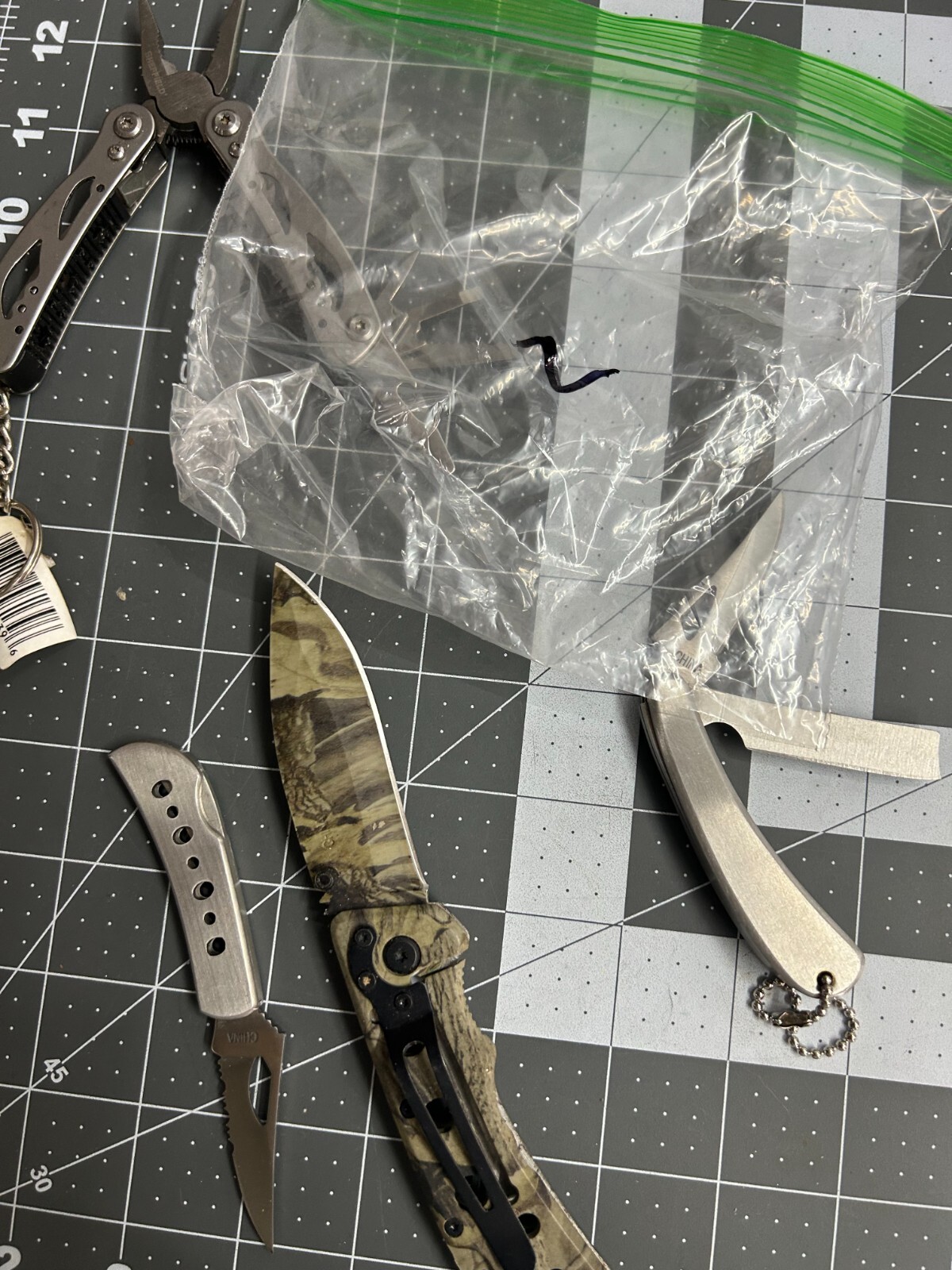 New 4-pack lot Stainless Steel Multi Tool Knife Outdoor Folding Pocket Pliers