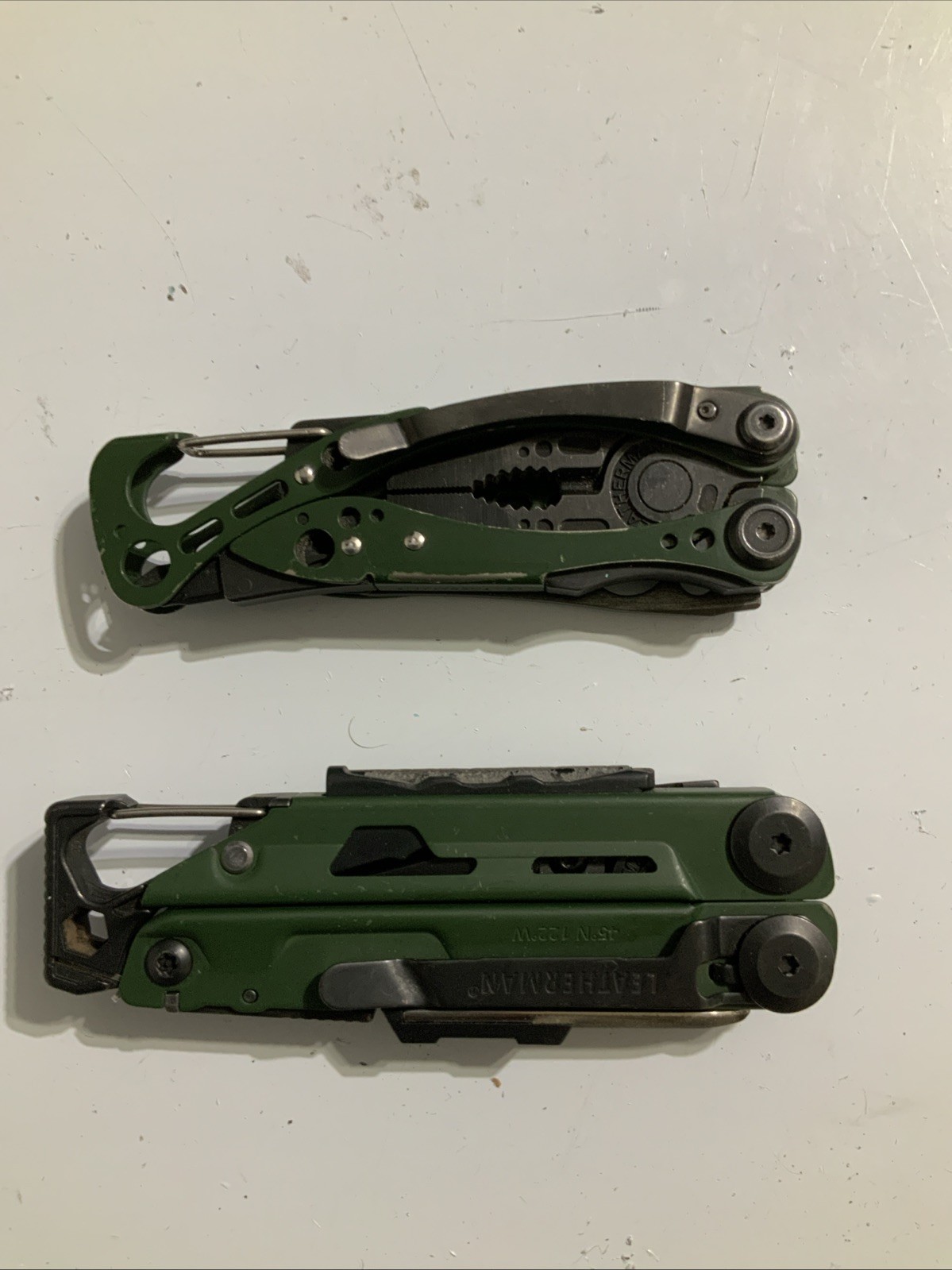 Leatherman SIGNAL & Skeletool CX TOPO Multi-Tool Green Good Condition