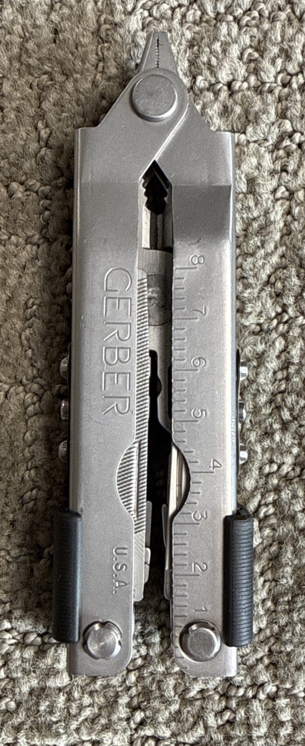 VTG Gerber Multiplier Multi-Tool USA Made Sliding Pliers w/ Sheath Excellent
